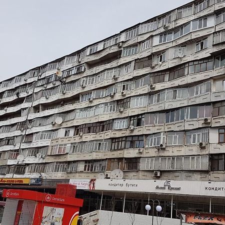 Flat In Central Biszkek Zewnętrze zdjęcie