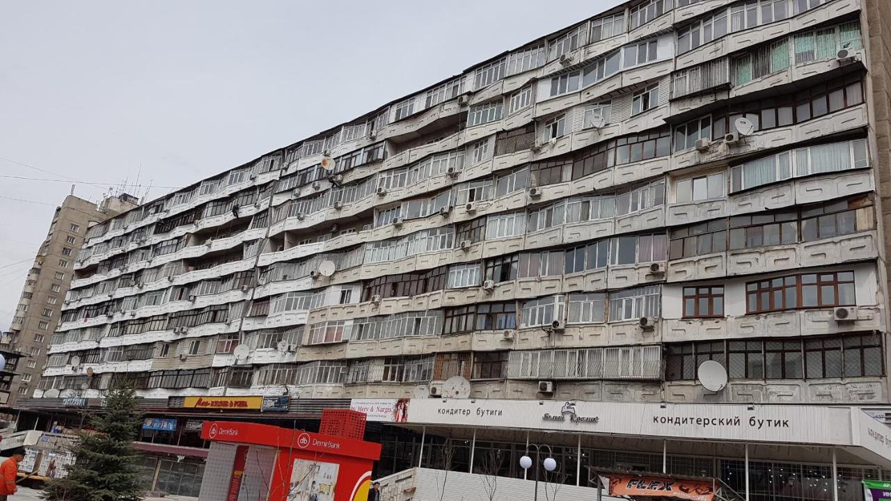 Flat In Central Biszkek Zewnętrze zdjęcie